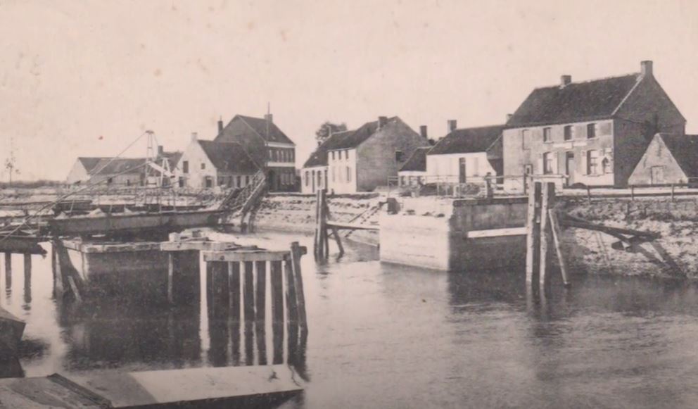 TENTOONSTELLING WOI IN ZERKEGEM EN SNELLEGEN NAAR AANLEIDING VAN HERDENKING WAPENSTILSTAND